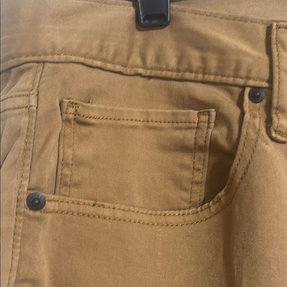 Classic Tan Chinos with Sturdy Cotton Fabric - Picture 3 of 5